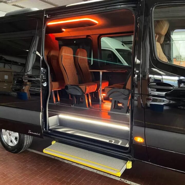 taxi transfer mercedes sprinter from Florence